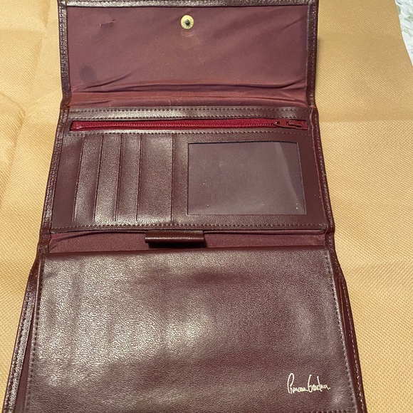 Vintage Brown Leather Pierre Cardin Wallet - Picture 3 of 5